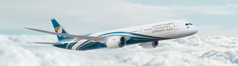 La imagen muestra a un avión de Oman Air