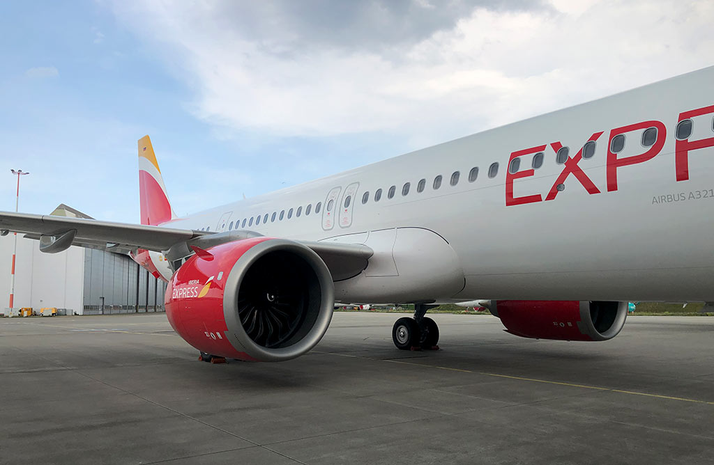 Iberia Express Aircraft Airbus A321 NEO