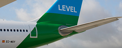 Tarifas LEVEL Parte trasera de un avión de LEVEL